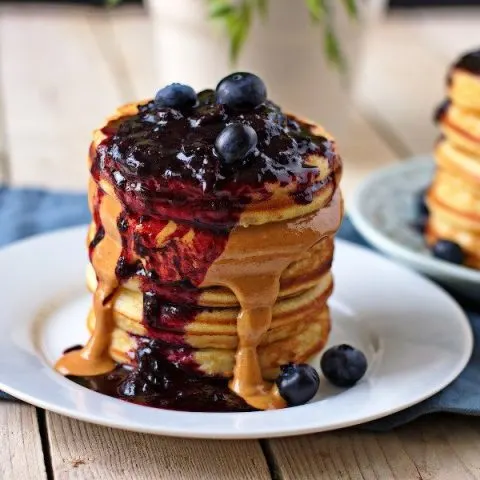 Vegan Pancakes #vegan #glutenfree www.contentednesscooking.com