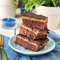 Vegan Buckeye Brownies #vegan #glutenfree www.contentednesscooking.com