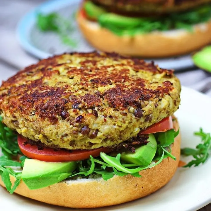 Veggie Burger with Cauliflower #vegan #glutenfree www.contentednesscooking.com