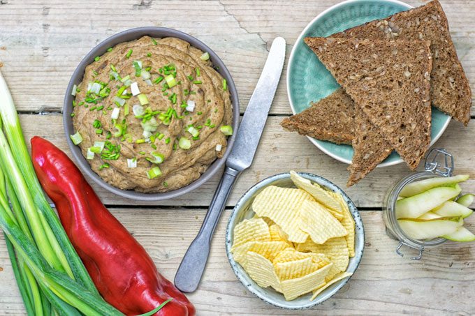 Top view on a bowl woth the Vegan Pate with Lentils.