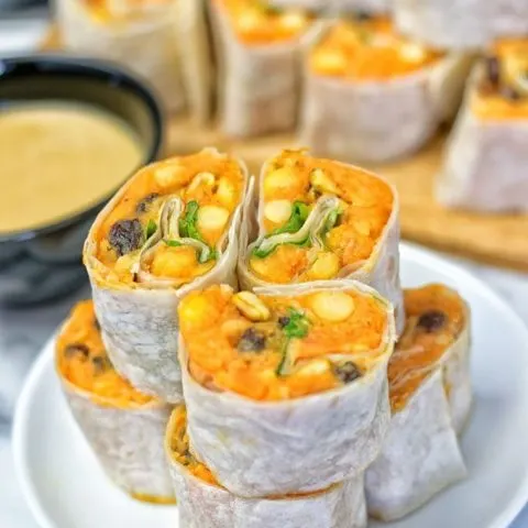 Thai Green Curry Samosa Pinwheels | #vegan #glutenfree www.contentednesscooking.com
