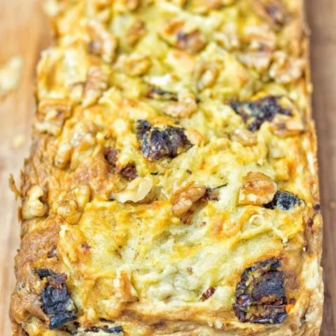 Sun Dried Tomato Garlic Bread | #vegan #glutenfree #contentednesscooking