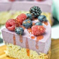 Berry Smoothie Yoghurt Cake | #vegan #glutenfree #plantbased #dairyfree #contentednesscooking