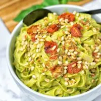 Avocado Pesto Pasta Sauce | #vegan #glutenfree #contentednesscooking #plantbased #dairyfree #soyfree