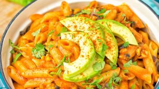 Vegetarian Fajita Pasta | #vegan #glutenfree #contentednesscooking #plantbased #dairyfree