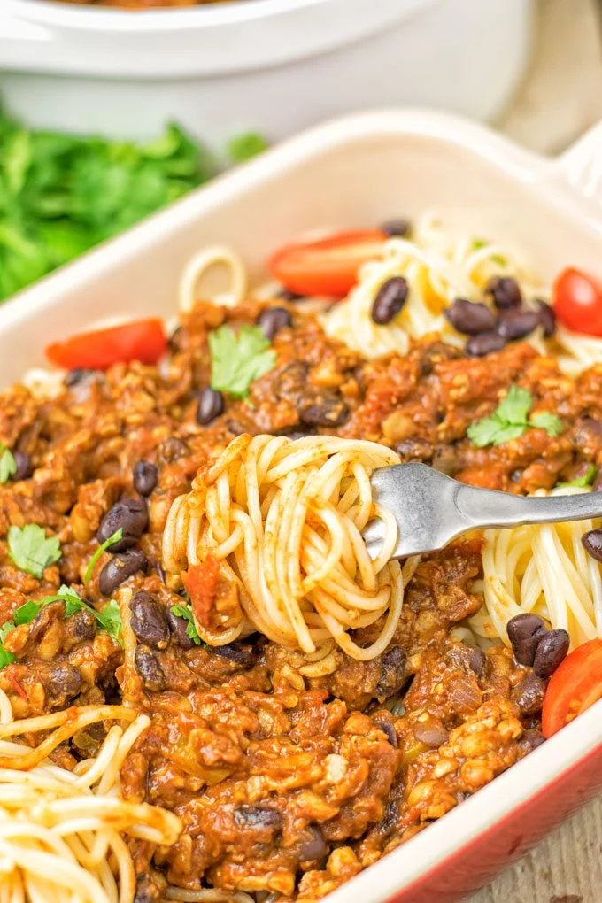 Vegetarian Cincinnati Chili | #vegan #glutenfree #contentednesscooking #plantbased #dairyfree 