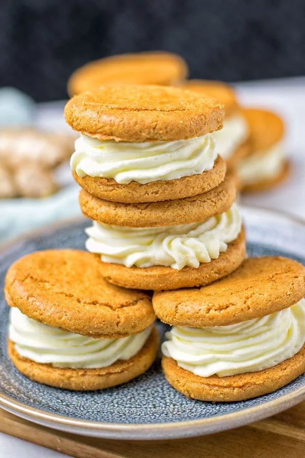 Whoopie Pie Ginger Cookies #vegan #glutenfree #contentednesscooking