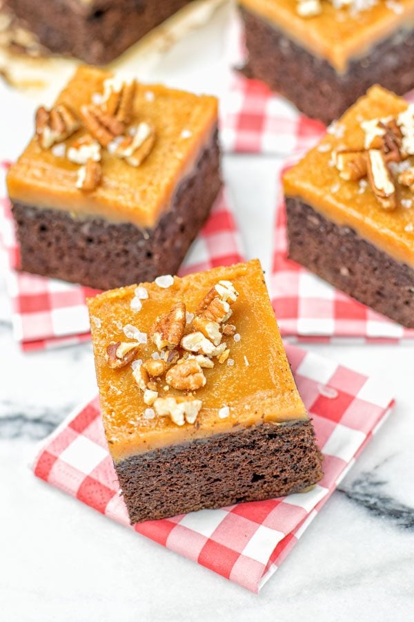 Salted Caramel Brownies with Maple Pecans | #vegan #glutenfree #contentednesscooking #plantbased