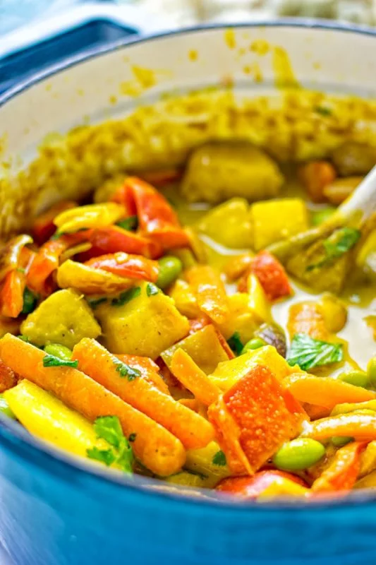 Coconut Cream Pineapple Curry | #vegan #glutenfree #contentednesscooking