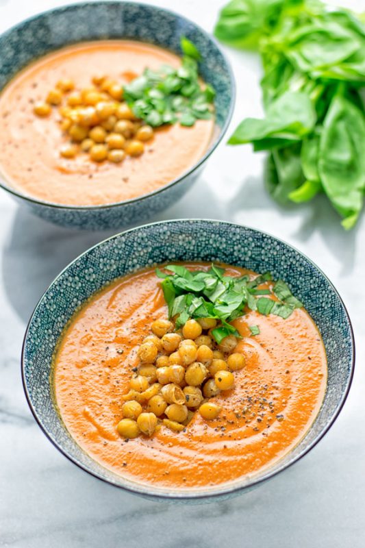 Tomato Basil Soup with Roasted Chickpeas | #vegan #glutenfree #contentednesscooking