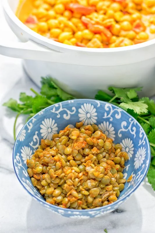 Turmeric Curry with Spicy Lentils | #vegan #glutenfree #contentednesscooking