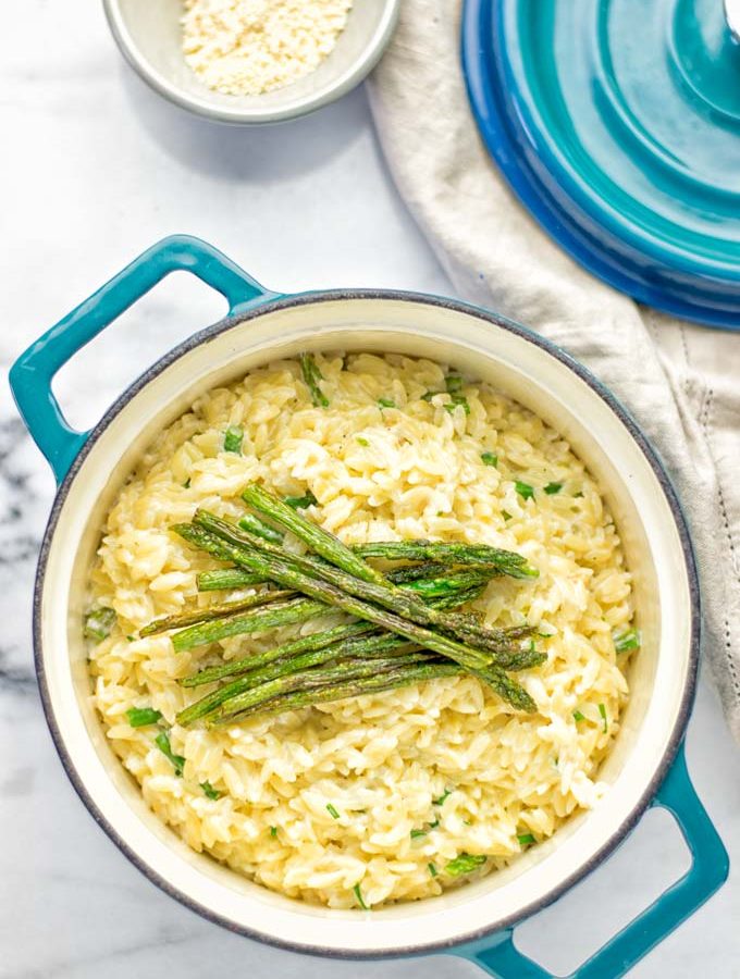 Creamy Asparagus Orzo with Garlic Parmesan | #vegan #glutenfree #contentednesscooking #lunch #dinner