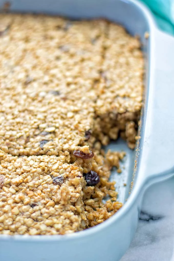 Trail Mix Breakfast Bars | #vegan #glutenfree #contentednesscooking