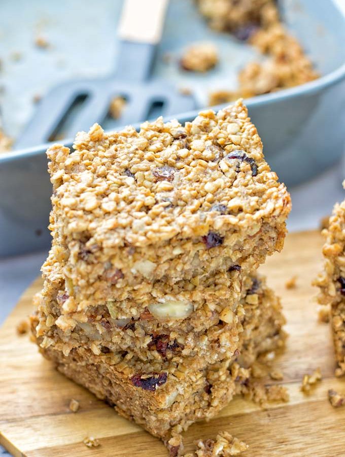 Trail Mix Breakfast Bars | #vegan #glutenfree #contentednesscooking