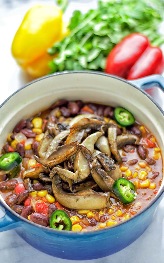 Vegan Steak Chili | #vegan #glutenfree #contentednesscooking