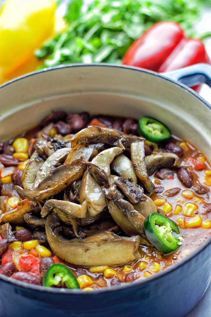 Vegan Steak Chili | #vegan #glutenfree #contentednesscooking