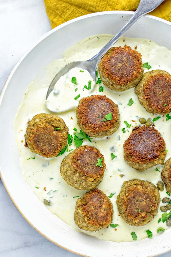 Vegetarian Swedish Meatballs | #vegan #contentednesscooking #glutenfree #yum