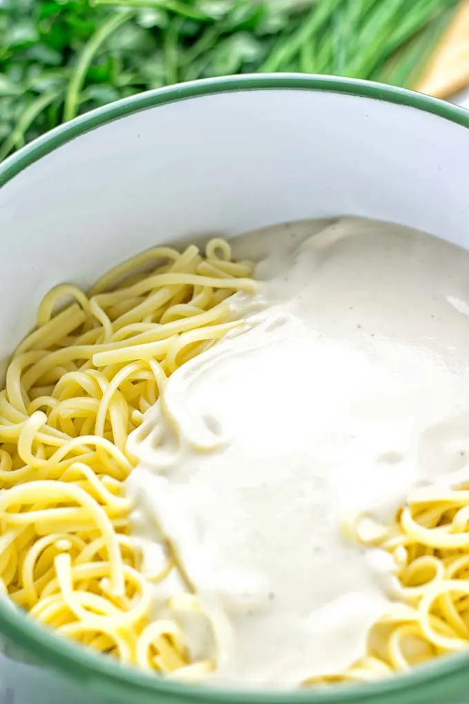 Cauliflower Carbonara Sauce #vegan #glitenfree #contentednesscooking #pasta #sauce