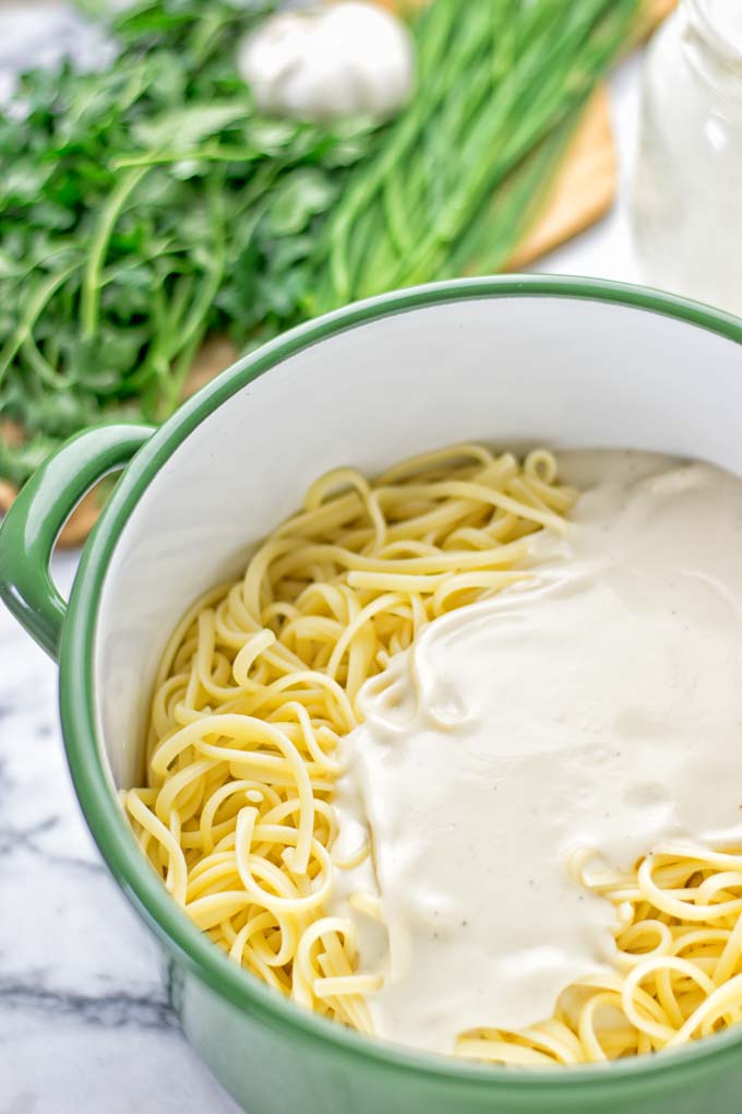 Cauliflower Carbonara Sauce #vegan #glitenfree #contentednesscooking #pasta #sauce