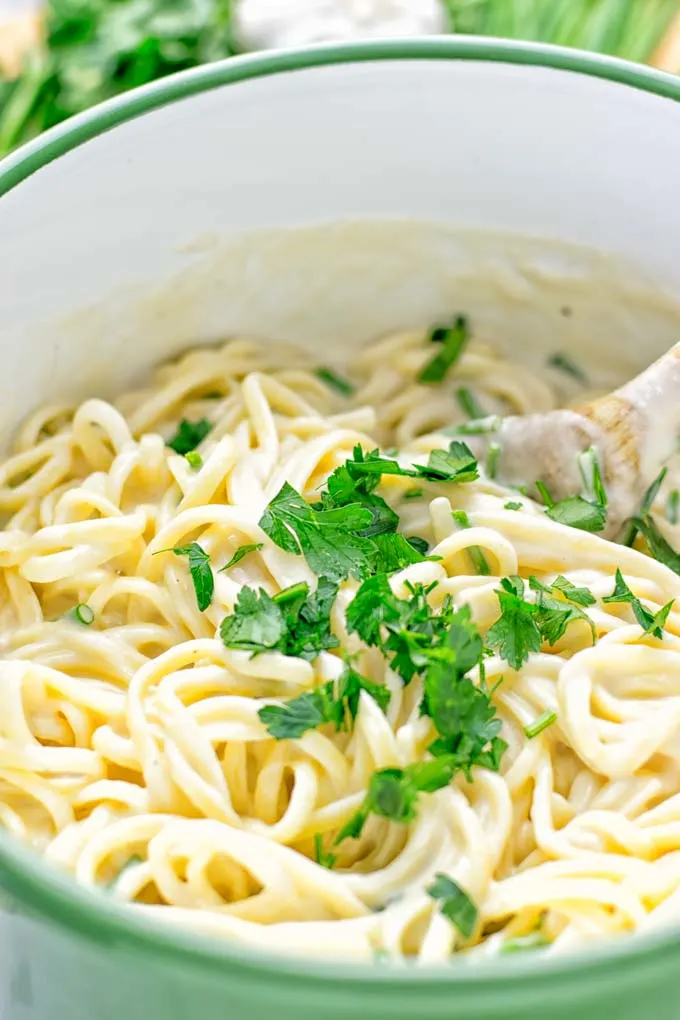 Cauliflower Carbonara Sauce #vegan #glitenfree #contentednesscooking #pasta #sauce