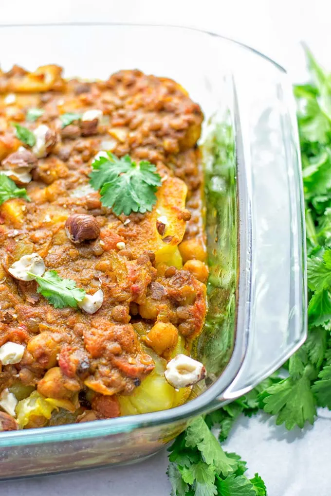 Moroccan Chickpea Lentil Potato Casserole | #vegan #glutenfree #contentednesscooking #moroccan #potato #casserole