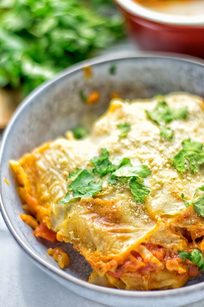 Buffalo Cauliflower Lasagna | #vegan #glutenfree #contentednesscooking #plantbased #Italian #lunch #mealprep