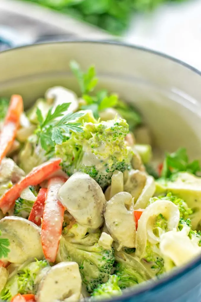 This amazingly satisfying and super easy to make Garlic Broccoli Stir Fry is entirely vegan, gluten free, and so delicious. You can make it in one pan or just make it in the oven. 2 versions, both so insanely delicious for dinner, lunch, meal prep, work lunch or stress free and fast family dinners. #vegan #glutenfree #vegetarian #dairyfree #garlic #broccoli #onepotmeals #onepandinner #familymealplanning #mealprep #worklunchideas #dinner #lunch #ovenmeals #contentednesscooking