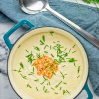 This Buffalo Cauliflower Soup is the ultimate comfort food for everyone and so satisfying. Vegan, gluten free, made without any cream or butter, an amazing and delicious option for dinner, lunch, meal prep, worklunch and so much more. This is a keeper try it now! #vegan #glutenfree #dairyfree #vegetarian #cauliflower #dinner #lunch #soup #mealprep #worklunchideas #easyfood #buffalocauliflower #contentednesscooking