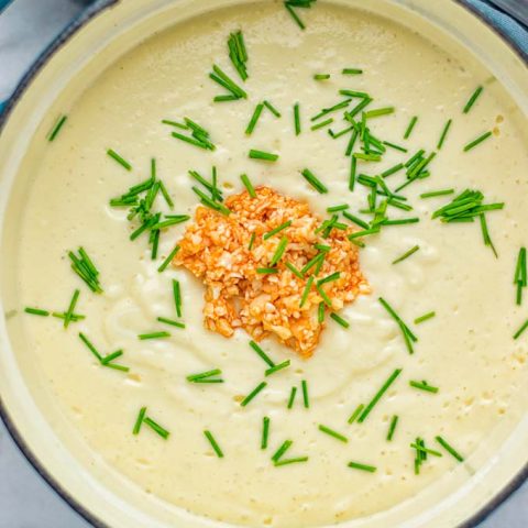 This Buffalo Cauliflower Soup is the ultimate comfort food for everyone and so satisfying. Vegan, gluten free, made without any cream or butter, an amazing and delicious option for dinner, lunch, meal prep, worklunch and so much more. This is a keeper try it now! #vegan #glutenfree #dairyfree #vegetarian #cauliflower #dinner #lunch #soup #mealprep #worklunchideas #easyfood #buffalocauliflower #contentednesscooking