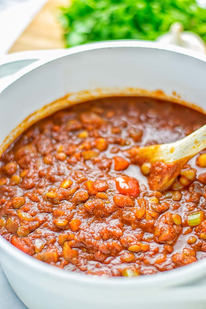 This Chickpea Lentil Bolognese is naturally vegan, gluten free and so super easy to make in one pot. It’s amazing over your favorite pasta for dinner, lunch, meal preparation or a great dairy free alternative for work lunch. #vegan #glutenfree #dairyfree #vegetarian #onepotmeals #dinner #lunch #mealprep #worklunchideas #chickpeas #lentils #chickpeabolognese #lentilbolognese #contentednesscooking