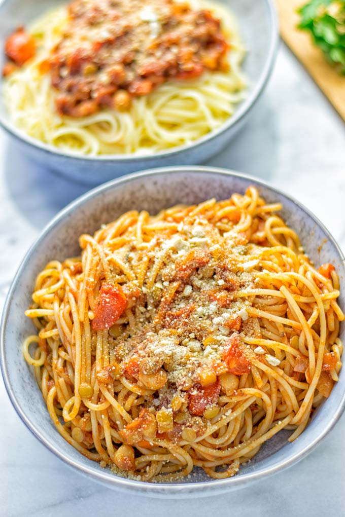 This Chickpea Lentil Bolognese is naturally vegan, gluten free and so super easy to make in one pot. It’s amazing over your favorite pasta for dinner, lunch, meal preparation or a great dairy free alternative for work lunch. #vegan #glutenfree #dairyfree #vegetarian #onepotmeals #dinner #lunch #mealprep #worklunchideas #chickpeas #lentils #chickpeabolognese #lentilbolognese #contentednesscooking