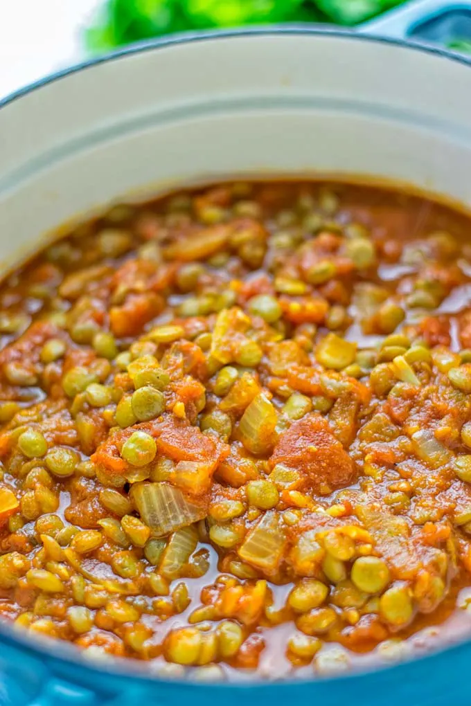 Amazingly tasty Moroccan Spiced Lentils super easy to make in one pot and packed with fantastic flavors. A super easy idea for lunch, dinner, meal prep and work lunch. Enjoy them plain, or over rice, so yummy! Try it now and you know what I’m taking about! #vegan #glutenfree #dairyfree #vegetarian #onepotmeals #lentils #moroccan #lunch #dinner #mealprep #worklunchideas #contentednesscooking #easyfood