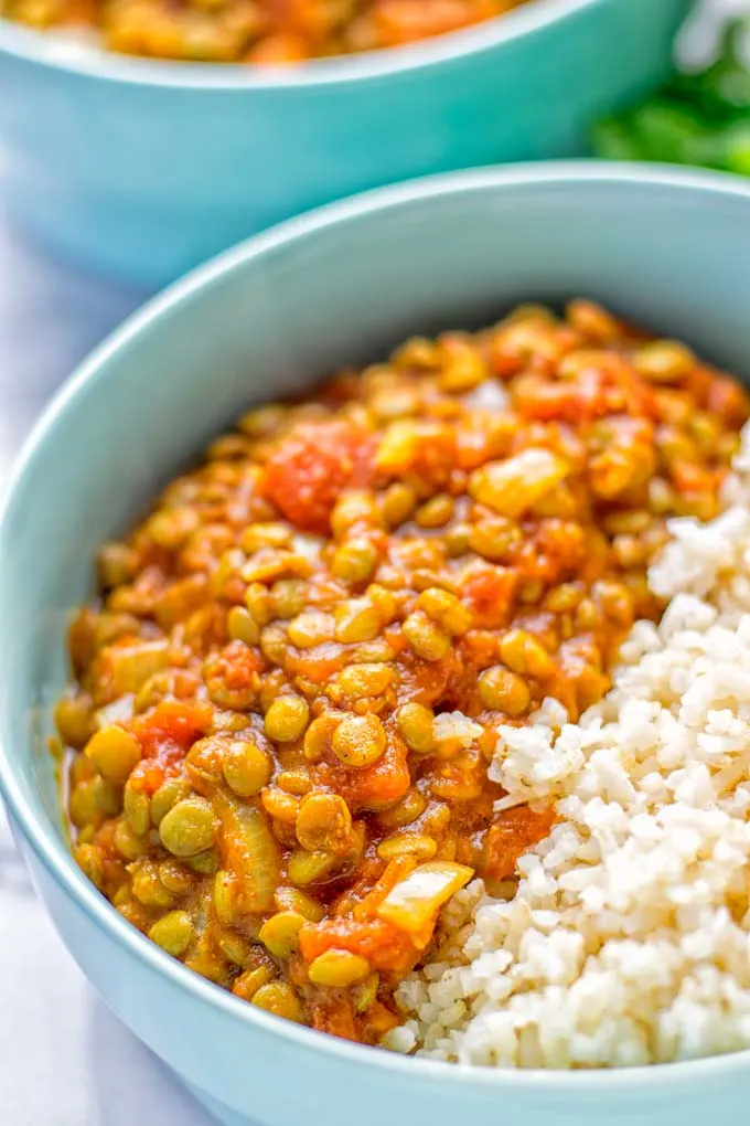 Amazingly tasty Moroccan Spiced Lentils super easy to make in one pot and packed with fantastic flavors. A super easy idea for lunch, dinner, meal prep and work lunch. Enjoy them plain, or over rice, so yummy! Try it now and you know what I’m taking about! #vegan #glutenfree #dairyfree #vegetarian #onepotmeals #lentils #moroccan #lunch #dinner #mealprep #worklunchideas #contentednesscooking #easyfood