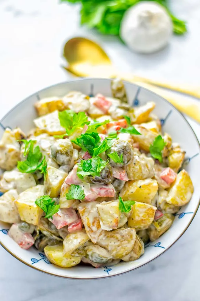 This Balsamic Brussels Sprouts Potato Salad is the ultimate comfort food and entirely vegan, gluten free. It’s super delicious for dinner, lunch, meal prep and for Christmas or the holidays. Try it now and you can be sure the whole family will love it. #vegan #glutenfree #dairyfree #vegetarian #contentednesscooking #dinner #lunch #christmasfood #holidayfood #worklunchideas #mealprep #balsamicbrusselssprouts #potatosalad