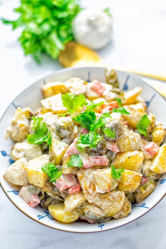 This Balsamic Brussels Sprouts Potato Salad is the ultimate comfort food and entirely vegan, gluten free. It’s super delicious for dinner, lunch, meal prep and for Christmas or the holidays. Try it now and you can be sure the whole family will love it. #vegan #glutenfree #dairyfree #vegetarian #contentednesscooking #dinner #lunch #christmasfood #holidayfood #worklunchideas #mealprep #balsamicbrusselssprouts #potatosalad