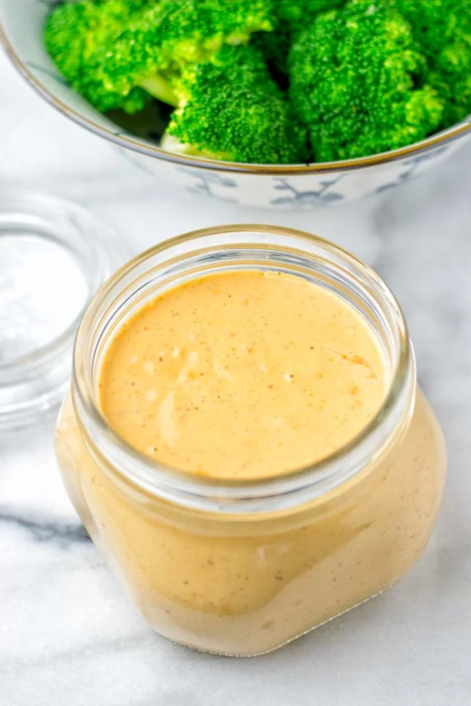 Thai Peanut Sauce with Basil