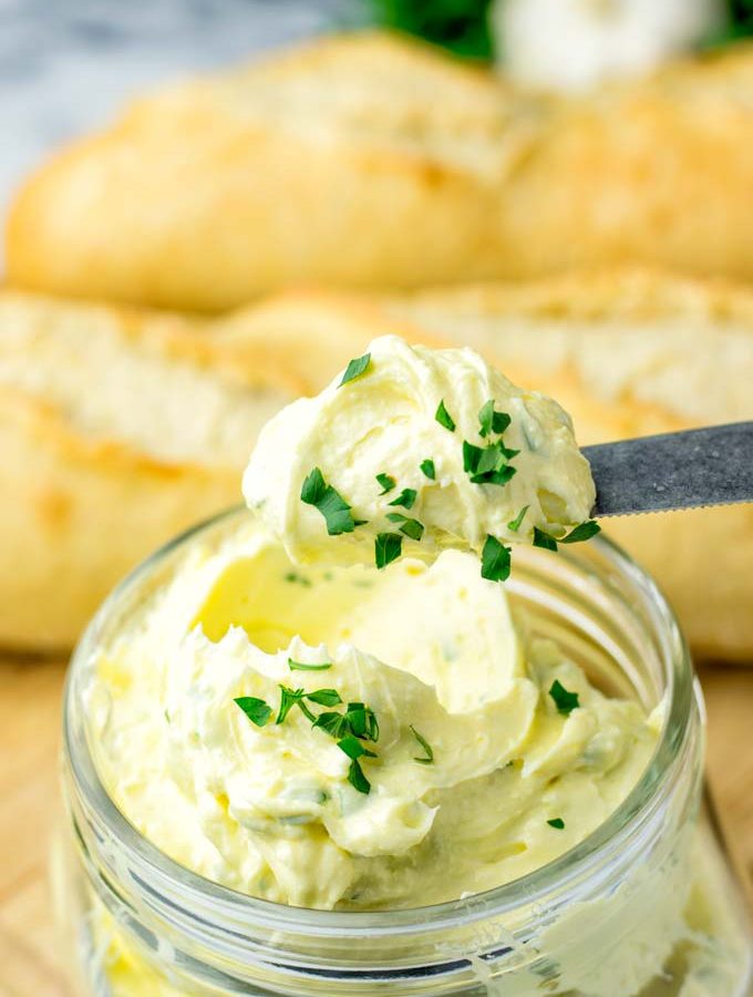 Knife with butter portion.