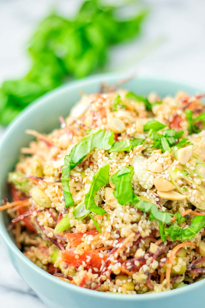 Closeup view of the Thai Quinoa Salad in a light blue bowl.