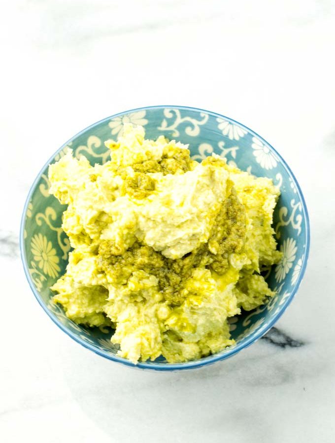 Vegan butter and an amazing fresh pesto are the main ingredients.
