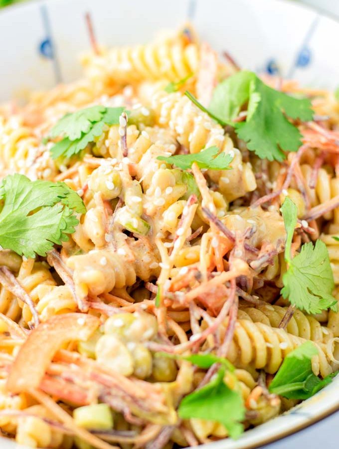 Close up view of the creamy Thai peanut sauce in the salad.