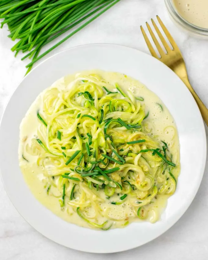 Enjoy a vegan and keto Alfredo Sauce!