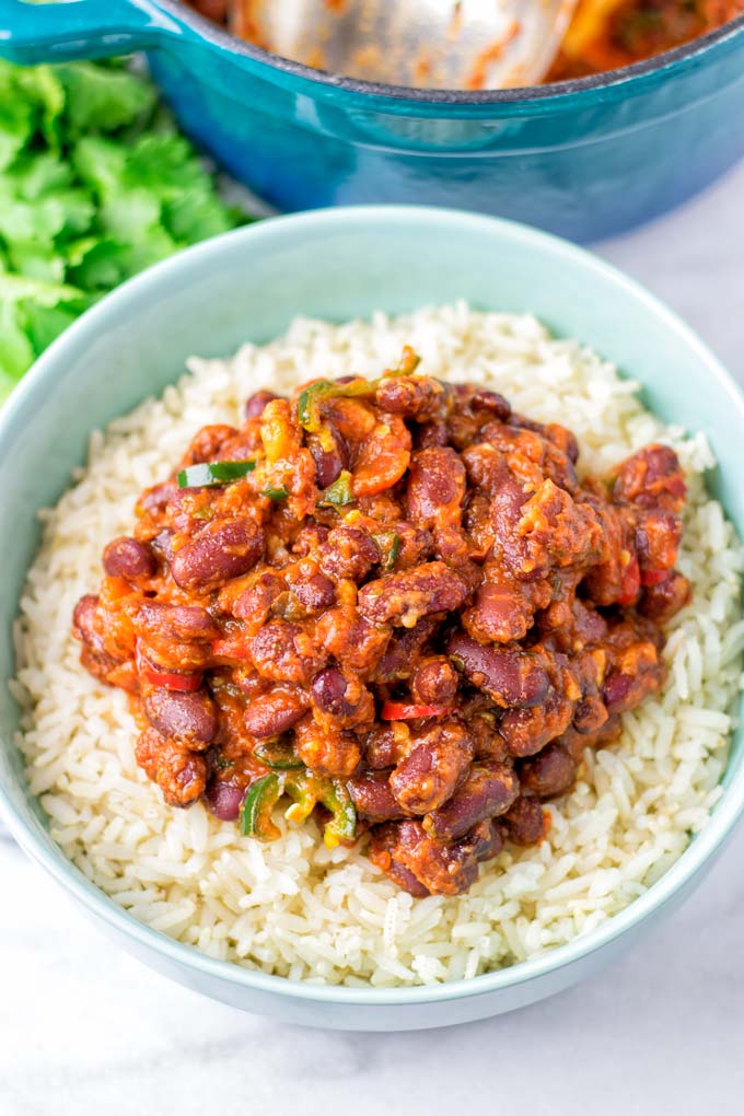Serve this vegan Chili Beans Recipe with rice or quinoa.