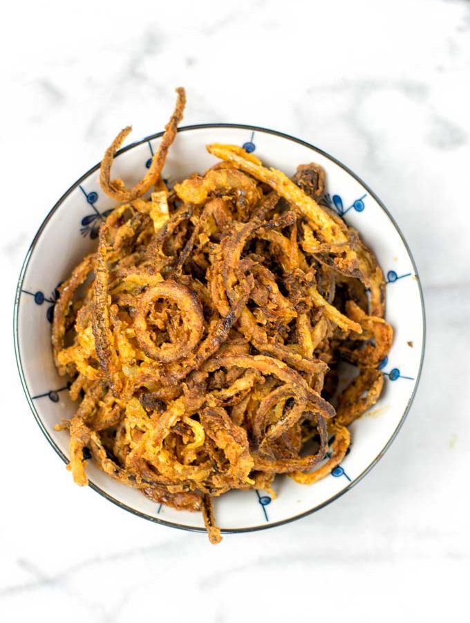 Bowl of the ready French Fried Onions.