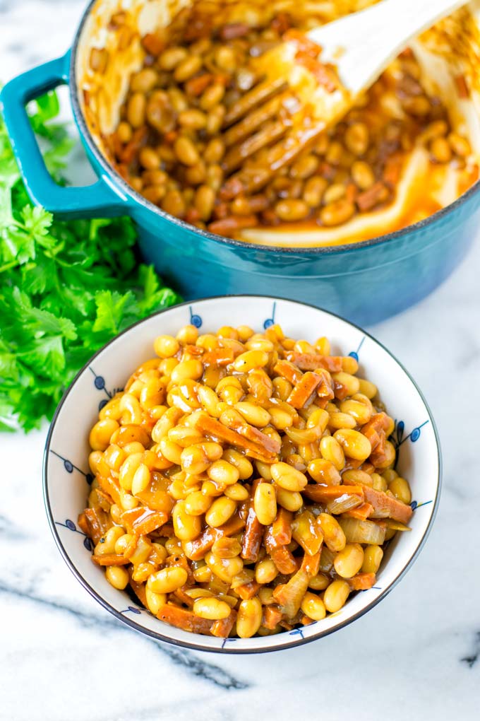 Easy to make homemade Baked Beans.