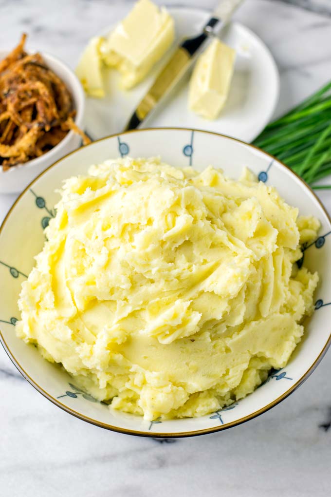 Bowl of the Garlic Mashed Potatoes. 