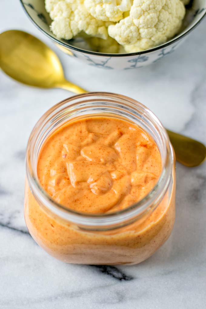 Jar of the ready vegan Bang Bang Sauce,