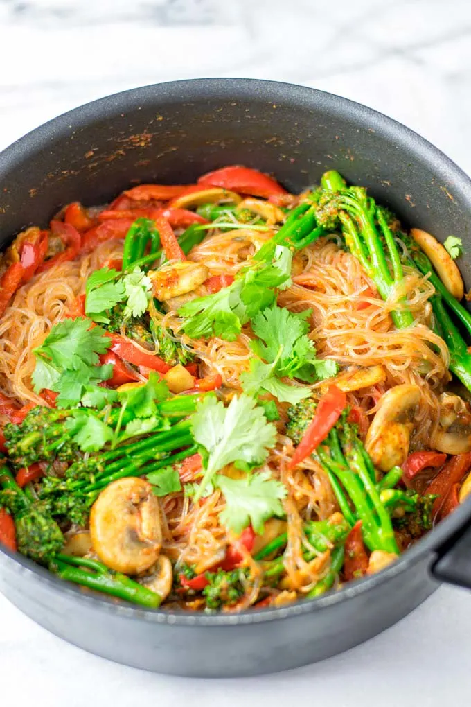 One pot is all you need to make these Singapore Noodles.