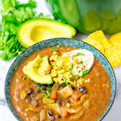 Topping that are used: vegan sour cream, crushed Tortilla chips, avocado.