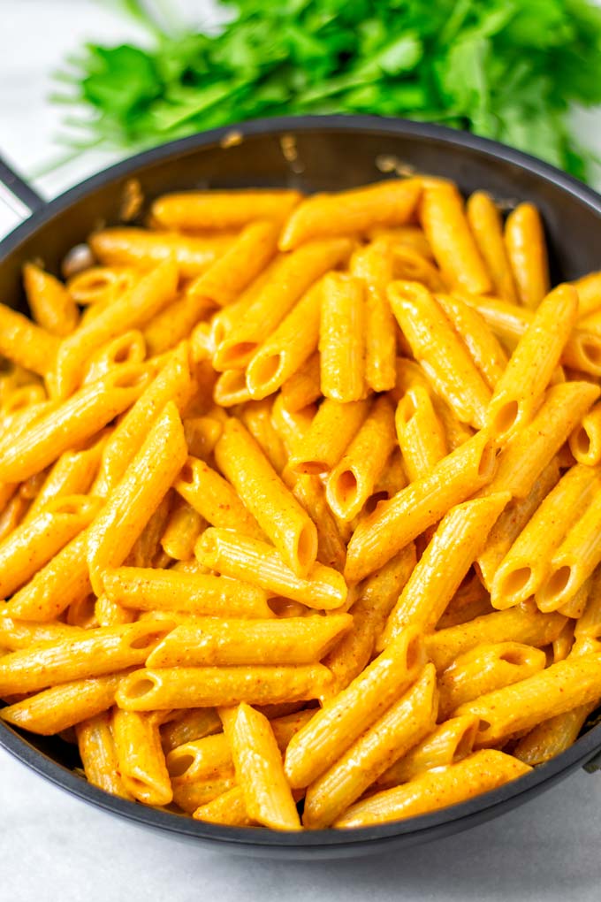 Closeup of the Sriracha Noodles in a pan for serving.