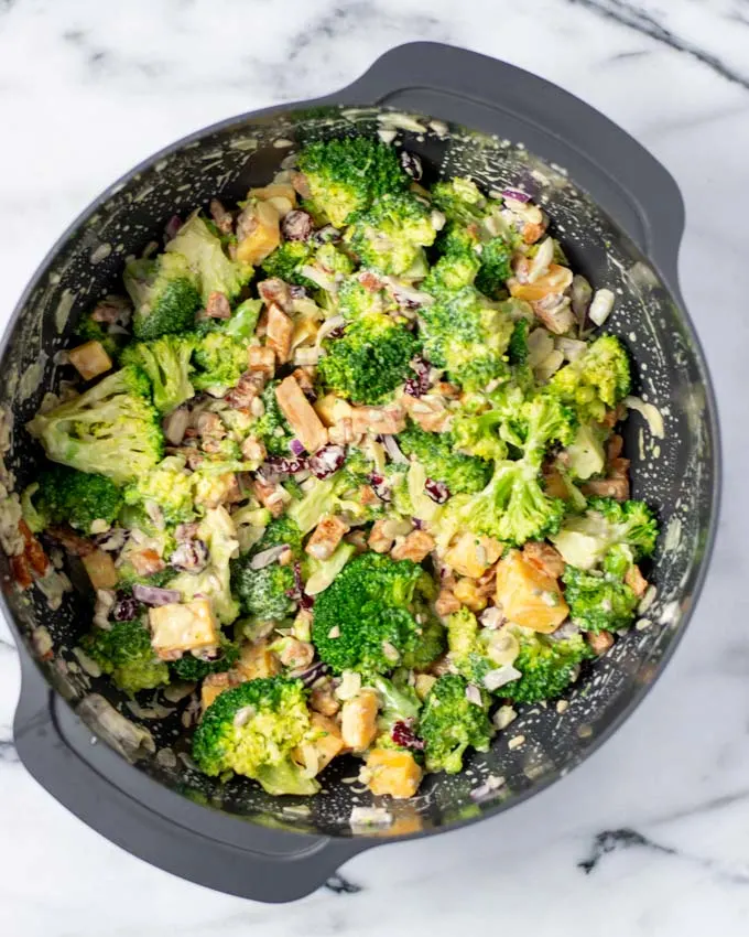 View of the mixed Broccoli Salad in a large bowl.